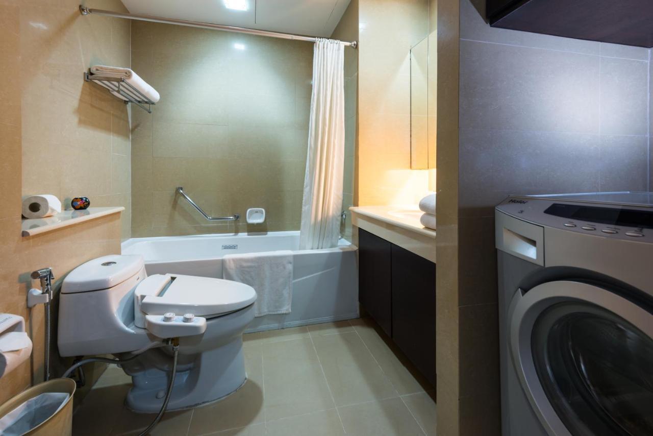 Premier Balcony Suite
